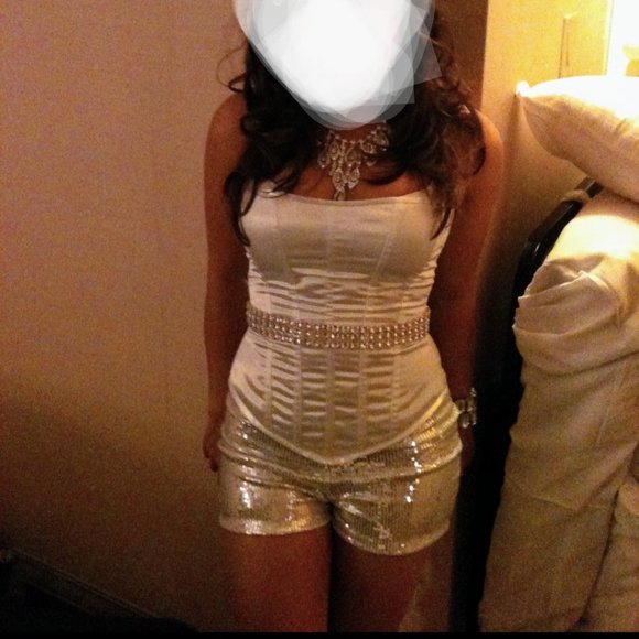 "Showgirl" Costume with Authentic Ostrich Feather Headpiece - Picture 2 of 2